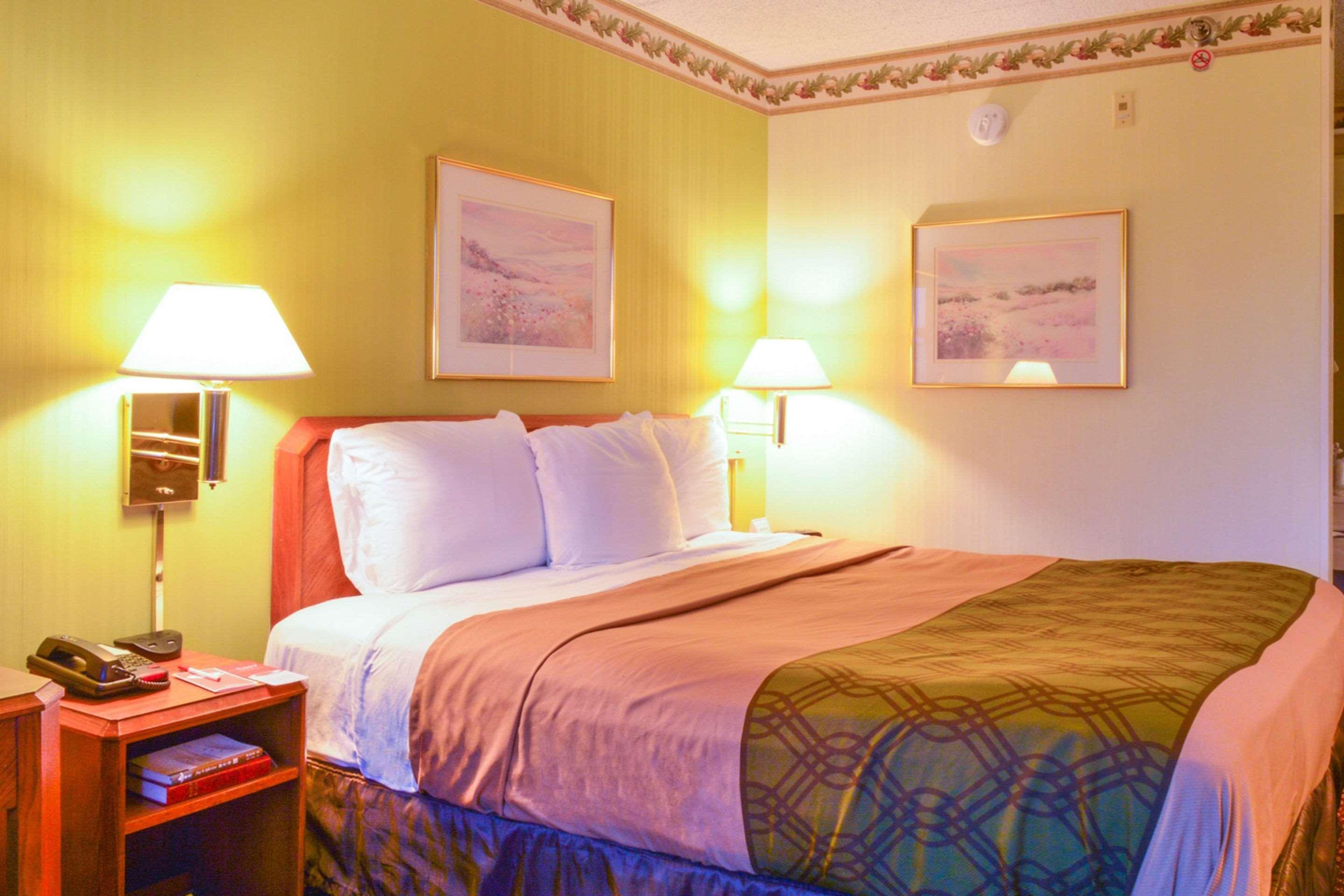 Econo Lodge Willowbrook Exteriér fotografie