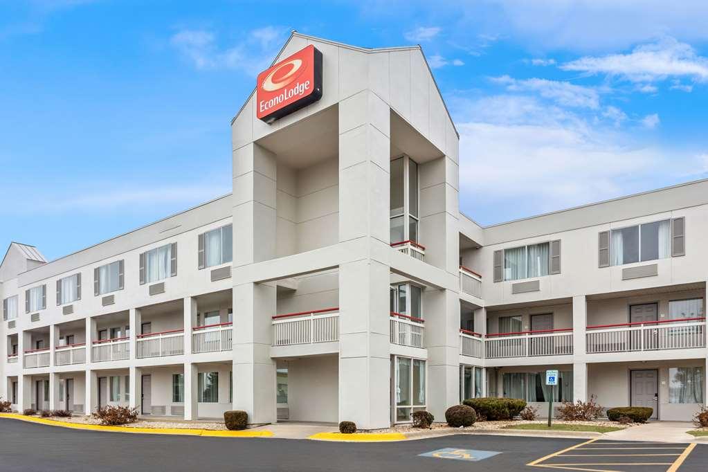 Econo Lodge Willowbrook Exteriér fotografie