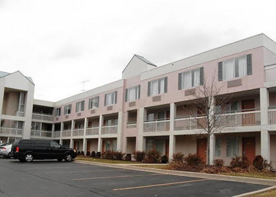 Econo Lodge Willowbrook Exteriér fotografie
